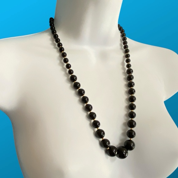 Vintage Black Lucite Graduated Beads Gold Accents Necklace Granny Core Vibe - Picture 1 of 6